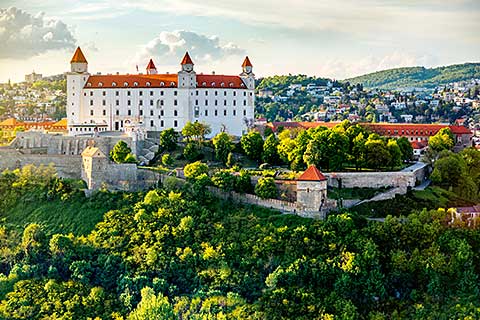 prague bratislava 3n
