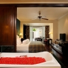 06-One-Bedroom-Premium-Pool-Suite-5