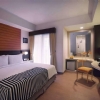 Ara-Hotel-Gading-Serpong-Suite-Room