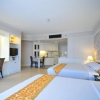 Centre Point Pratunam Hotel bedroom 6