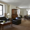 Hotel Pennsylvania livingroom 1