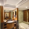 Premier-Room-Bathroom