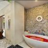Two Bedroom Villa with Private Pool and Bathtub