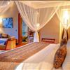 The Hillside Pool Suites