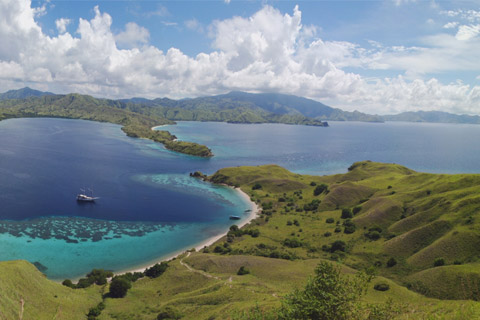 Paket Tour: 4D/3N Favourite Labuan Bajo - Komodo Trails 2 ...